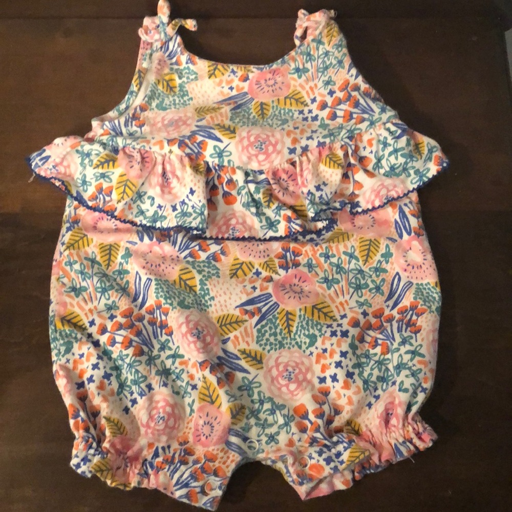 Mud pie ruffle floral romper